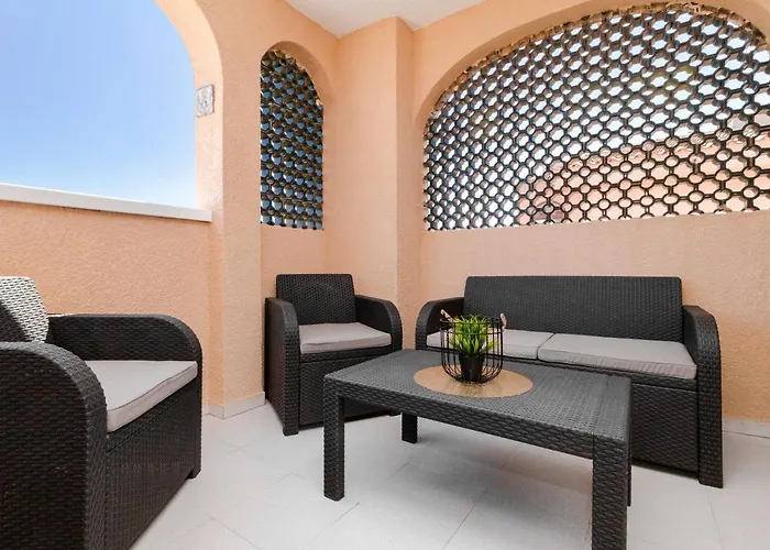 Espanatour Marijona Lägenhet *